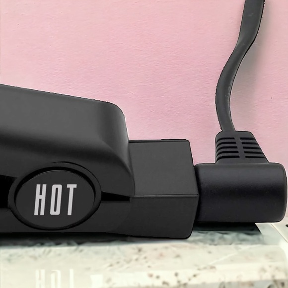 Hot Tools Pro Ceramic Tourmaline Salon Flat Iron - 1" (New - Never Used!) - Picture 5 of 7